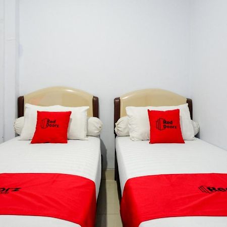 Reddoorz @ Hotel Bravo Pantai Kamali Bau Bau Baubau Eksteriør bilde