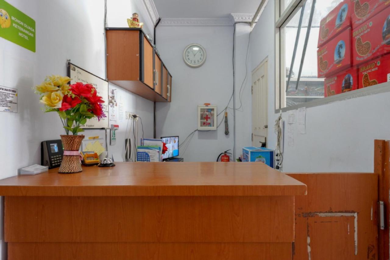 Reddoorz @ Hotel Bravo Pantai Kamali Bau Bau Baubau Eksteriør bilde