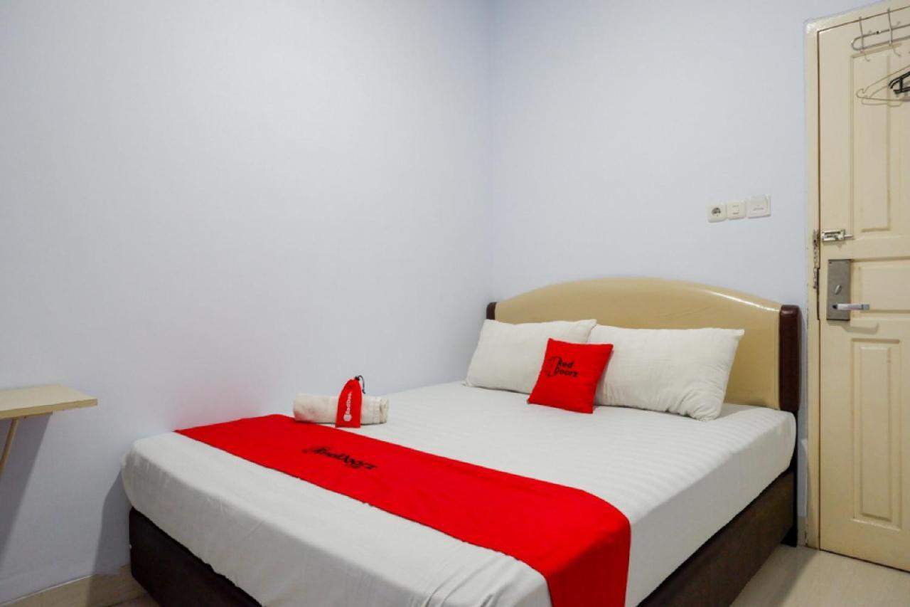 Reddoorz @ Hotel Bravo Pantai Kamali Bau Bau Baubau Eksteriør bilde