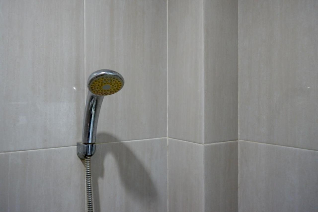 Reddoorz @ Hotel Bravo Pantai Kamali Bau Bau Baubau Eksteriør bilde